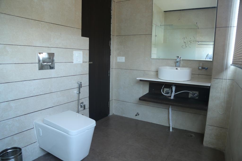 Hardy'S World Hotell Ludhiana Rom bilde